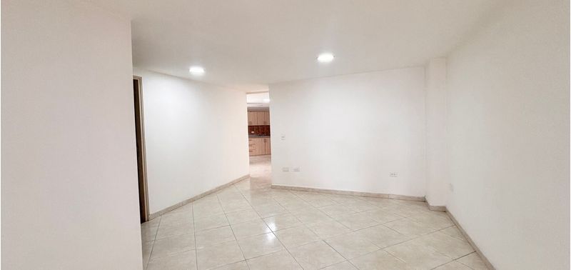 Apartamento en Venta en Sabaneta, Virgen Del Carmen-4
