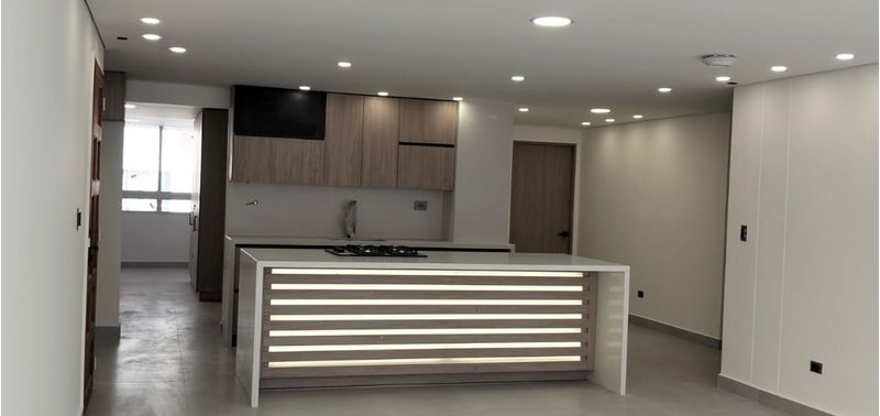 Apartamento en Venta en Medellín, Laureles
