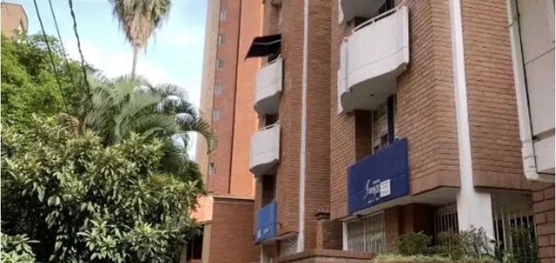 Apartamento en Venta en Medellín, Laureles-5