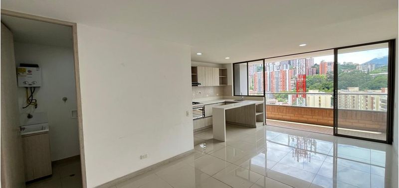Apartamento en Venta en Envigado, La Paz-2