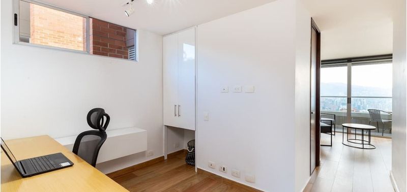 Apartamento en Venta en Medellín, Las Palmas-17