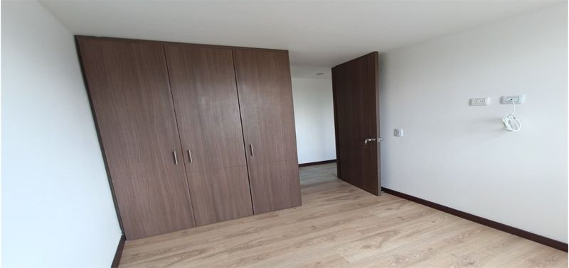 Apartamento en Venta en Bogotá, D.C., Gran Granada-11