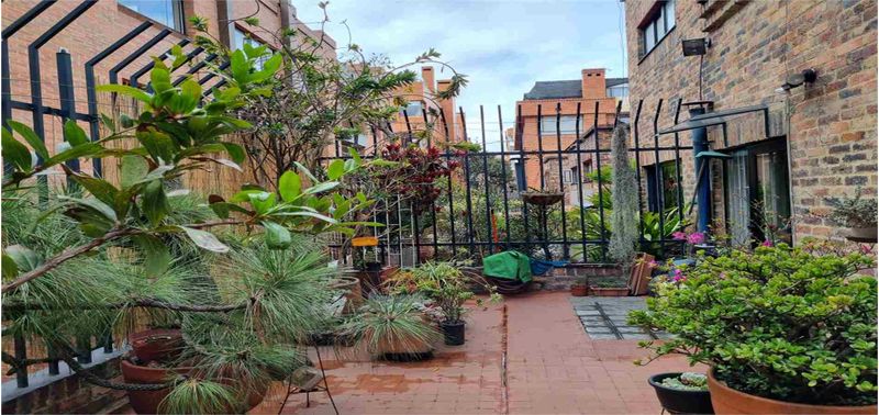 Casa en Venta en Bogotá, D.C., Chico Navarra Carrera 23 Calle 101-11
