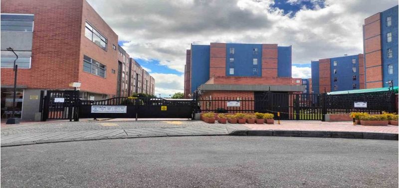 Apartamento en Venta en Bogotá, D.C., Campo Alegre-11