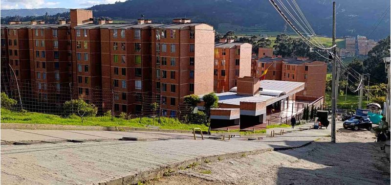 Apartamento en Venta en Bogotá, D.C., Lorenzo Alcantuz I Sector-17