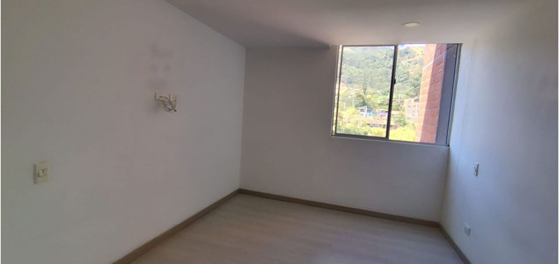 Apartamento en Venta en Envigado, Las Antillas-3