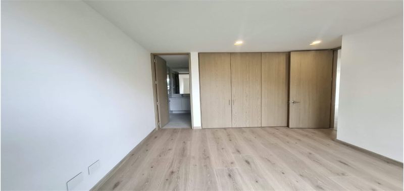 Apartamento en Venta en Bogotá, D.C., La Esperanza Norte-10