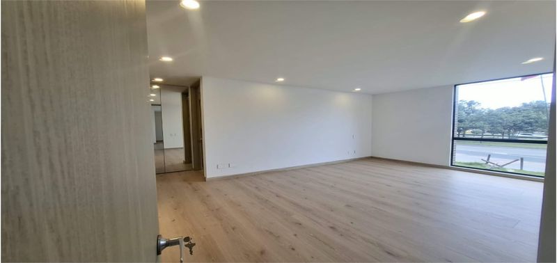 Apartamento en Venta en Bogotá, D.C., La Esperanza Norte-12
