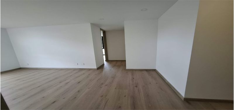 Apartamento en Venta en Bogotá, D.C., La Esperanza Norte-13