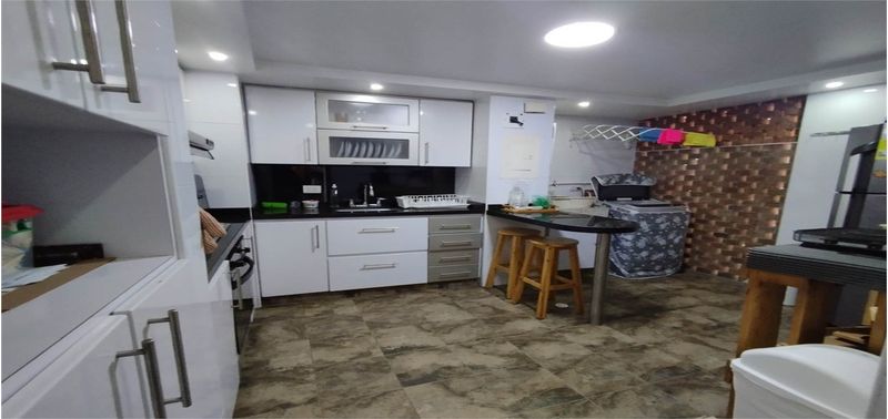 Apartamento en Venta en Bogotá, D.C., El Castillo-Chapinero alto-4