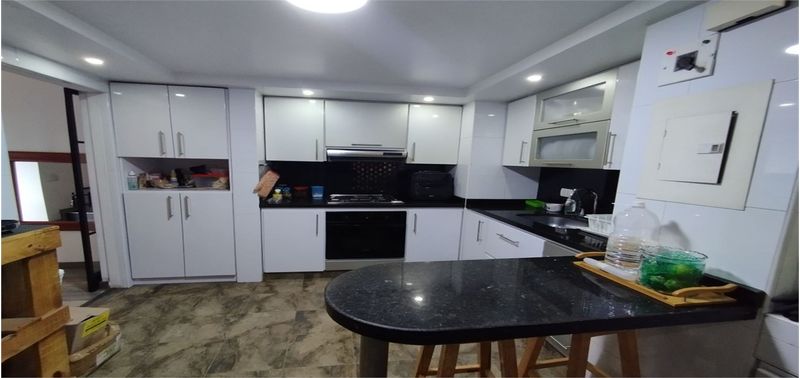 Apartamento en Venta en Bogotá, D.C., El Castillo-Chapinero alto-23