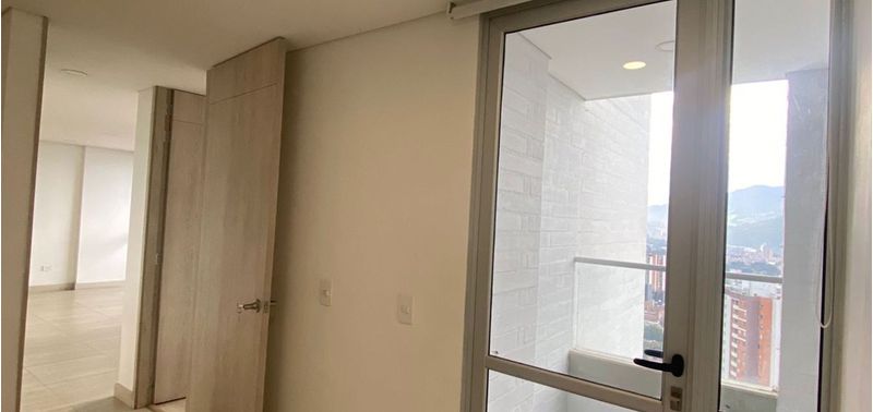 Apartamento en Venta en Sabaneta, Los Alcazares-2