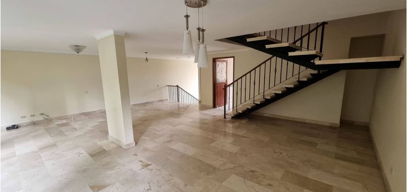 Casa en Venta en Medellín, El Poblado-1