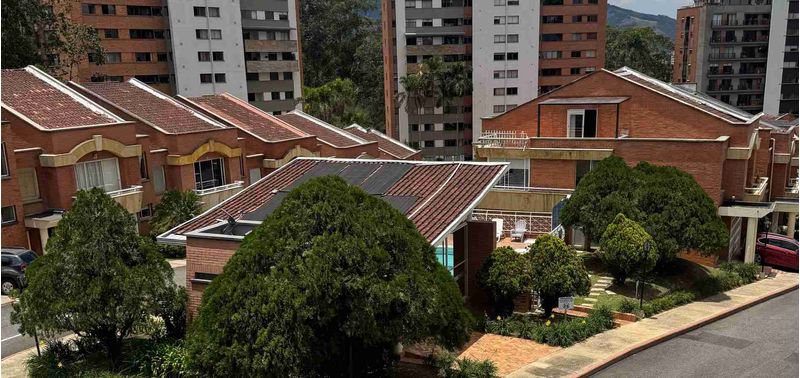 Casa en Venta en Medellín, El Poblado-33