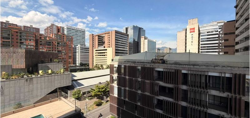 Apartamento en Venta en Medellín, El Poblado-16