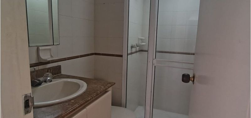 Apartamento en Venta en Medellín, Laureles-1