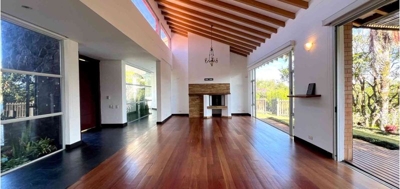 Casa en Venta en Heliconia, Heliconia-2