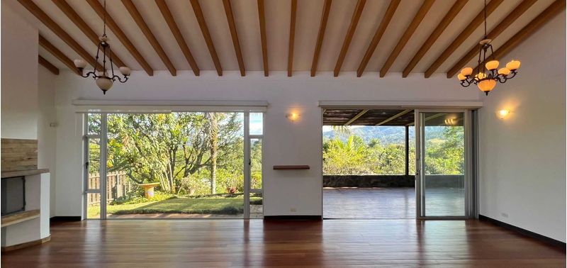 Casa en Venta en Heliconia, Heliconia-5