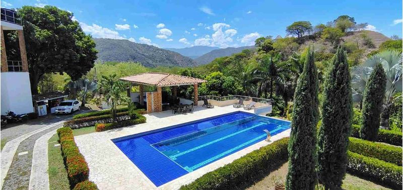 Casa en Venta en Santa Fé De Antioquia, Santa Fe Antioquia-2