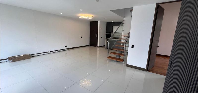 Apartamento en Venta en Envigado, El Esmeraldal-0