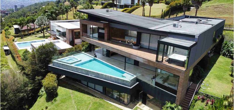 Casa en Venta en Medellín, El Poblado-0