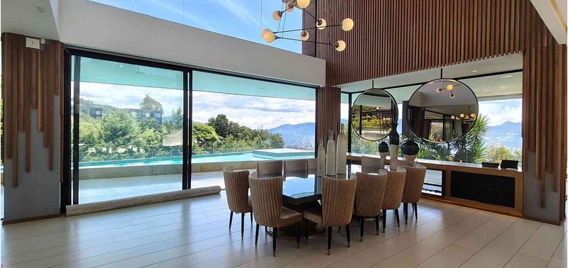 Casa en Venta en Medellín, El Poblado-7