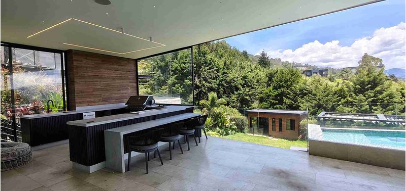 Casa en Venta en Medellín, El Poblado-9
