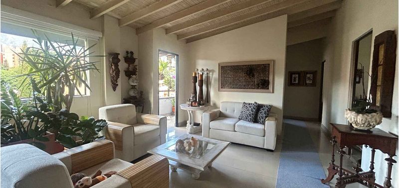 Apartamento en Venta en Envigado, Las Margaritas-0