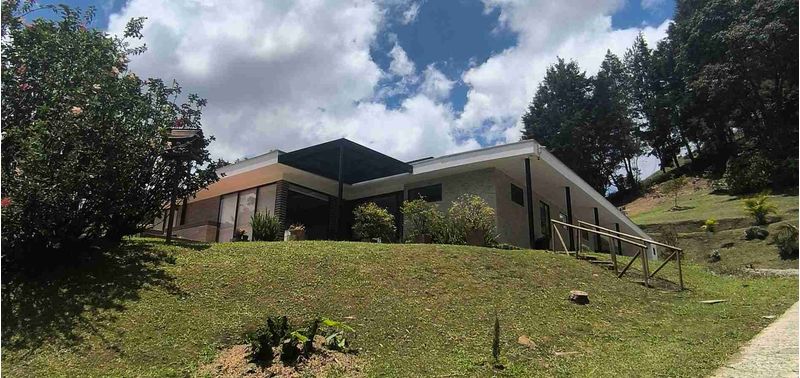 Casa en Venta en Guarne, La Clara-6