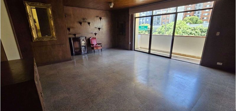 Apartamento en Venta en Medellín, Estadio-3