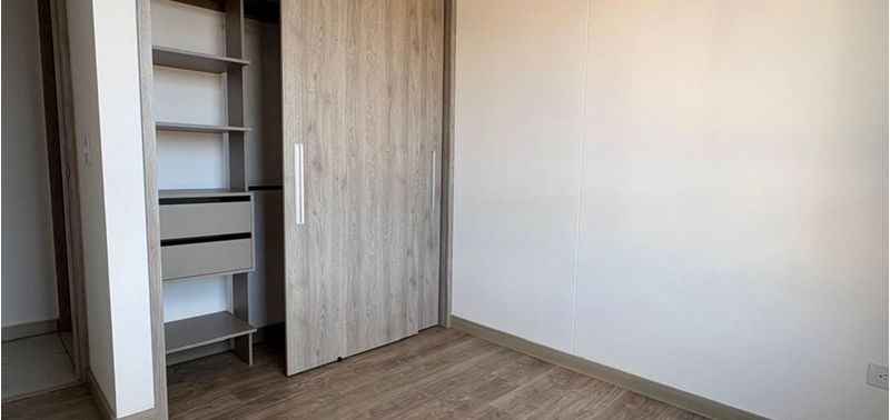 Apartamento en Venta en Sabaneta, La Barquereña-3