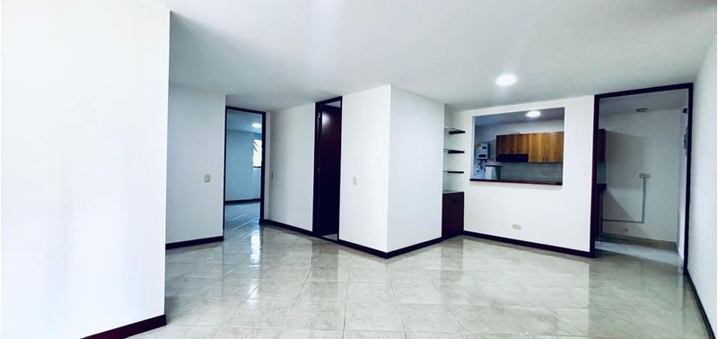 Apartamento en Venta en Envigado, Las Orquideas-2