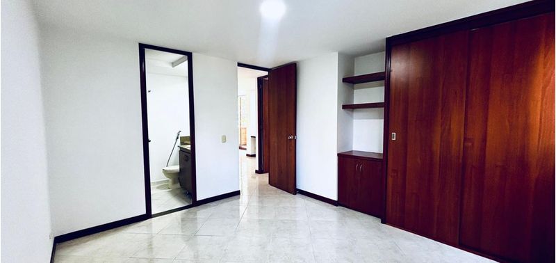 Apartamento en Venta en Envigado, Las Orquideas-9