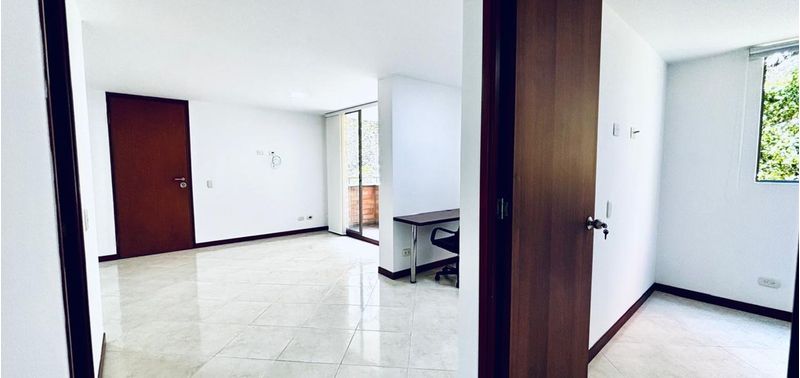 Apartamento en Venta en Envigado, Las Orquideas-11