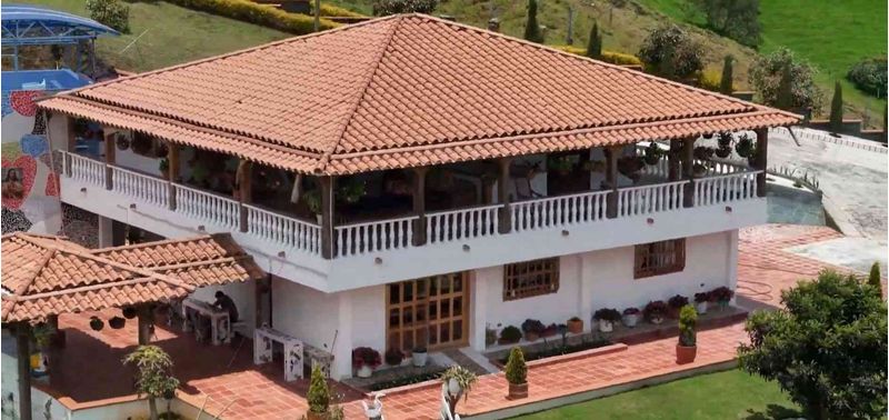 Casa en Venta en Guarne, Centro Guarne-0