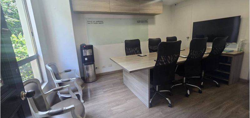 Oficina en Venta en Medellín, El Poblado-5