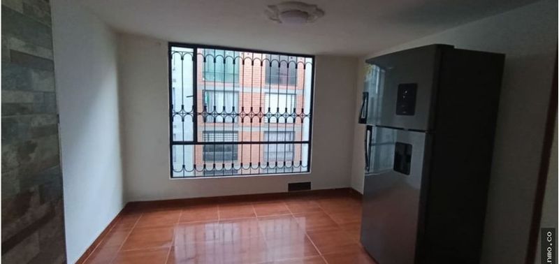 Apartamento en Venta en Bogotá, D.C., Compartir-1