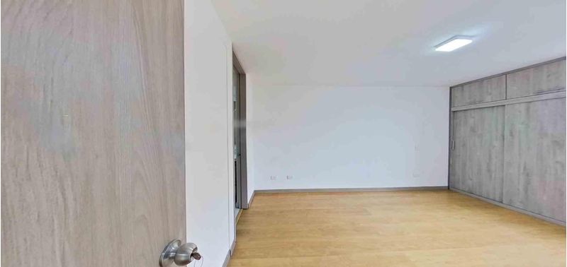 Apartamento en Venta en Bogotá, D.C., Nueva Castilla-8