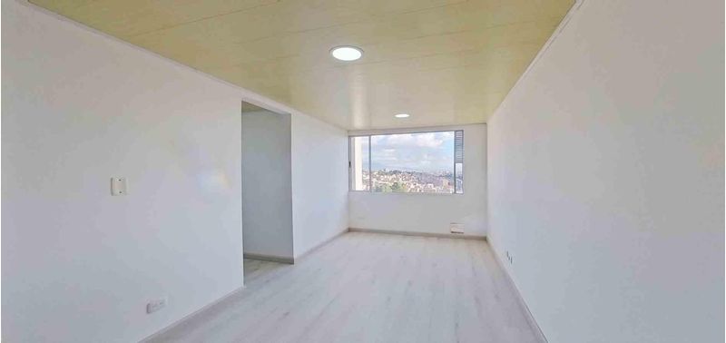 Apartamento en Venta en Bogotá, D.C., los naranjos-2
