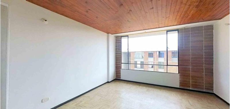 Apartamento en Venta en Bogotá, D.C., Suba Compartir