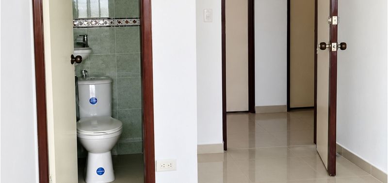 Oficina en Venta en Bogotá, D.C., Unicerros-0