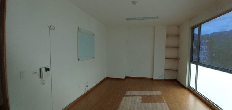 Oficina en Venta en Medellín, Belén San Bernardo-0