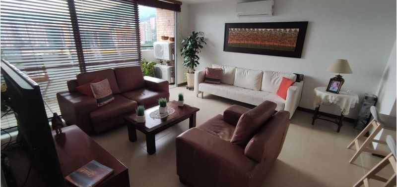 Apartamento en Venta en Medellín, El Poblado-1