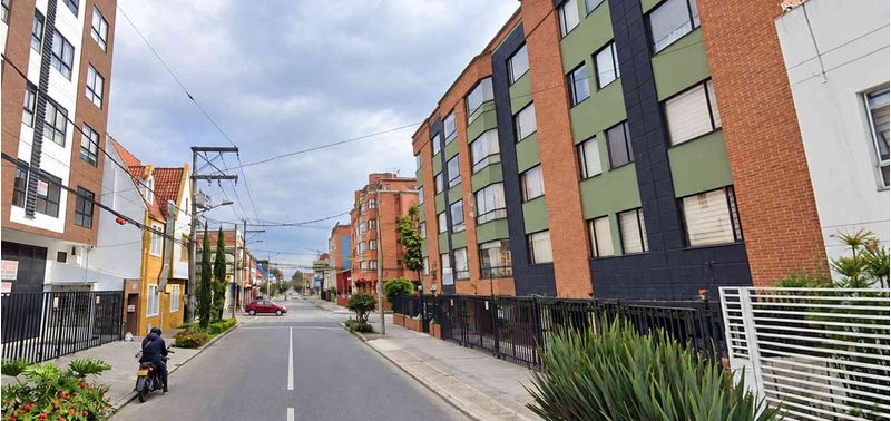 Apartamento en Venta en Bogotá, D.C., Galerías-0