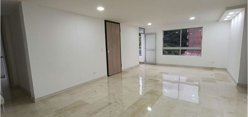 Apartamento en Venta en Medellín, La Castellana-1