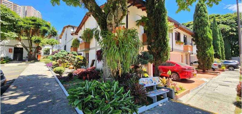 Casa en Venta en Sabaneta, Prados De Sabaneta-26