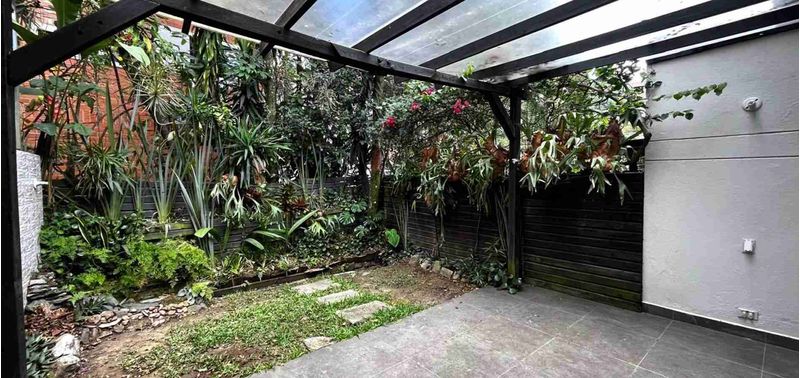 Casa en Venta en Envigado, Cumbres-9