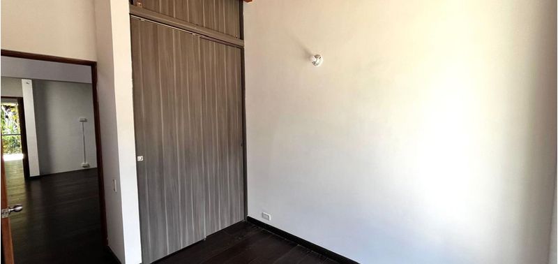 Casa en Venta en Envigado, Cumbres-14
