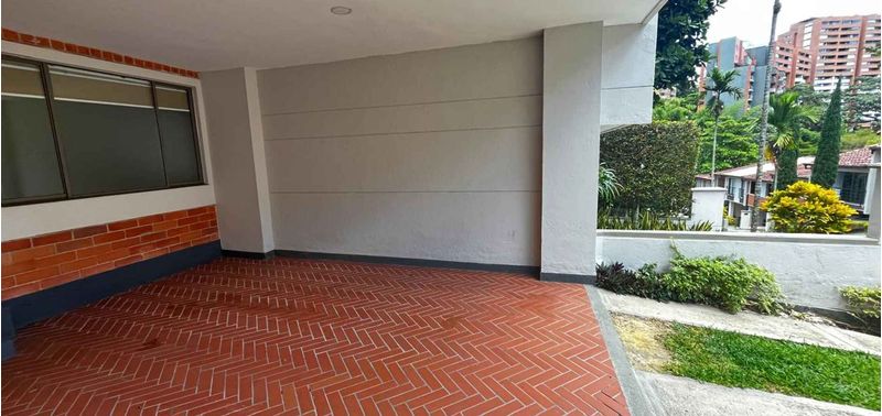 Casa en Venta en Envigado, Cumbres-28
