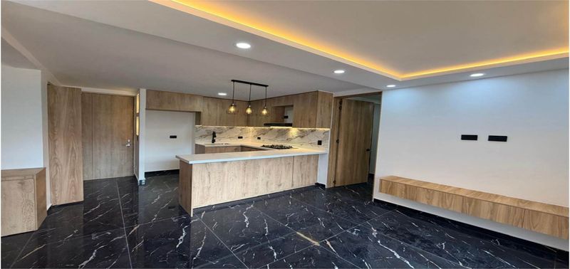 Apartamento en Venta en Bogotá, D.C., San José de Bavaria